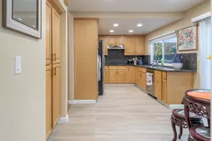 3195 Kawalker Ln, San Jose, CA 95127 - Photo 18