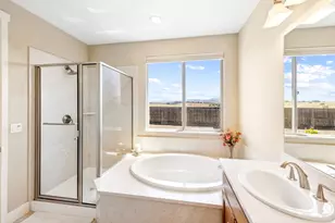 2011 Sage Dr, Hollister, CA 95023 - Photo 40