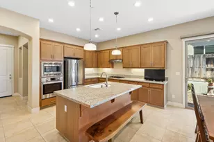 2011 Sage Dr, Hollister, CA 95023 - Photo 14