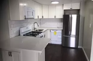 28 Houston St, San Francisco, CA 94133 - Photo 8