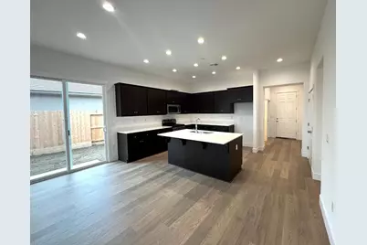 1261 Gypsum Ct, Los Banos, CA 93635 - Photo 4