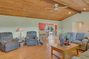 21160 Valle San Juan Dr, Salinas, CA 93907 - Photo 10