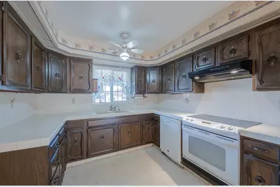 217 Iris Dr, Salinas, CA 93906 - Photo 14