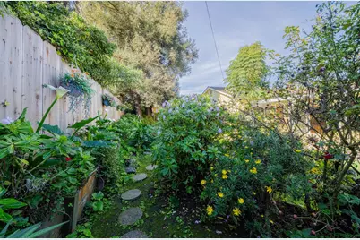 217 Iris Dr, Salinas, CA 93906 - Photo 38