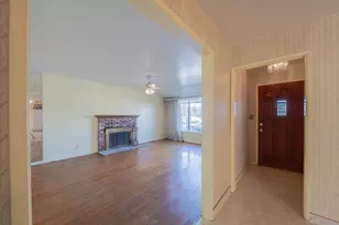 217 Iris Dr, Salinas, CA 93906 - Photo 6