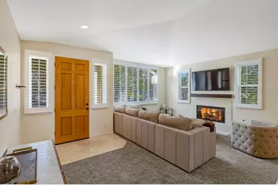 10511 Fairway Ct, Carmel, CA 93923 - Photo 2