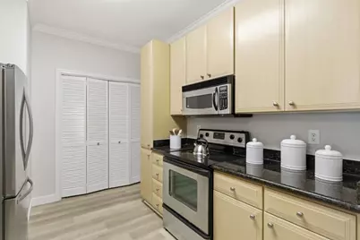801 S Winchester Blvd 4116, San Jose, CA 95128 - Photo 8