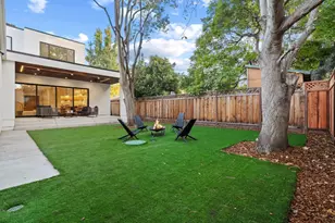 700 Farley St, Mountain View, CA 94043 - Photo 40