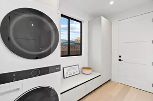 700 Farley St, Mountain View, CA 94043 - Photo 24