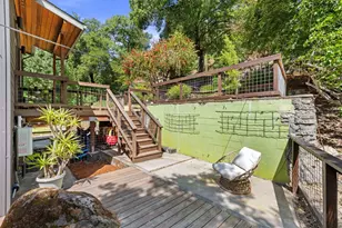 19060 Laurel Dr, Los Gatos, CA 95033 - Photo 30
