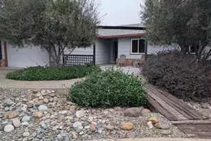 218 Tohara Ln., Waterford, CA 95386 - Photo 2