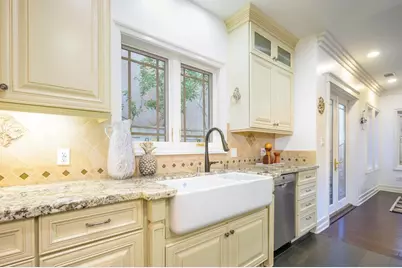 780 S El Monte Ave, Los Altos, CA 94022 - Photo 26