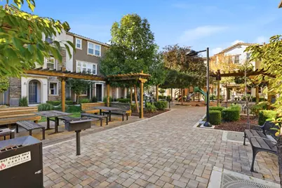 17985 Cantabria Ln, Morgan Hill, CA 95037 - Photo 42