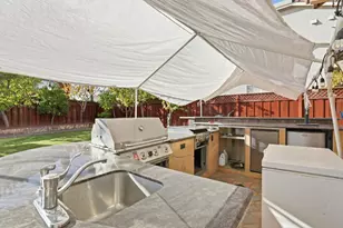 946 Martiri Ct, Gilroy, CA 95020 - Photo 20