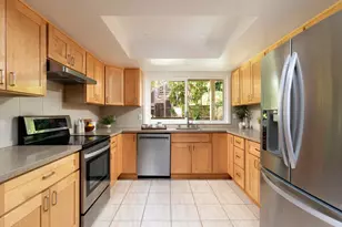 14664 Springer Ave, Saratoga, CA 95070 - Photo 6