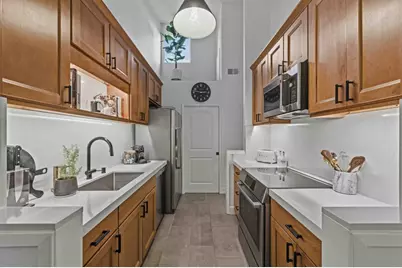 1115 Crestview Dr 2, San Carlos, CA 94070 - Photo 2