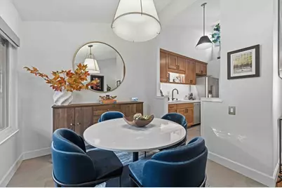 1115 Crestview Dr 2, San Carlos, CA 94070 - Photo 8