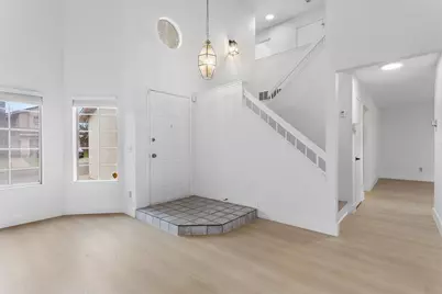 136 Olympic Dr, Vallejo, CA 94589 - Photo 8