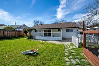 5444 Clovercrest Dr, San Jose, CA 95118 - Photo 24