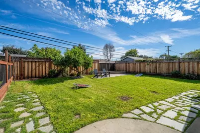 5444 Clovercrest Dr, San Jose, CA 95118 - Photo 26