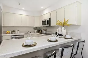 601 Leahy St 201, Redwood City, CA 94061 - Photo 10