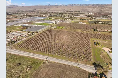 623 San Bruno Ave A, Morgan Hill, CA 95037 - Photo 4