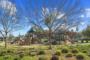 663 Modern Ice Dr, San Jose, CA 95112 - Photo 26