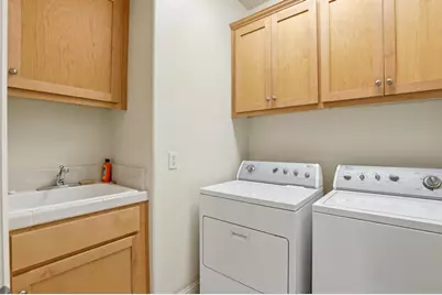 1955 Domaine Dr, Morgan Hill, CA 95037 - Photo 18