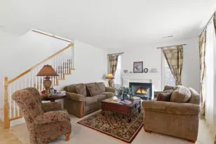 1955 Domaine Dr, Morgan Hill, CA 95037 - Photo 4