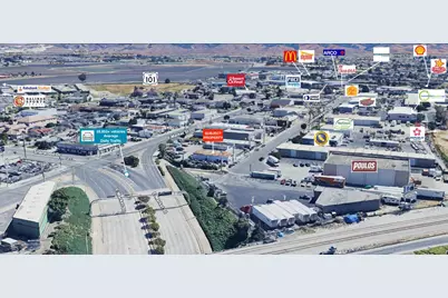 14 Front St 16, Salinas, CA 93901 - Photo 2