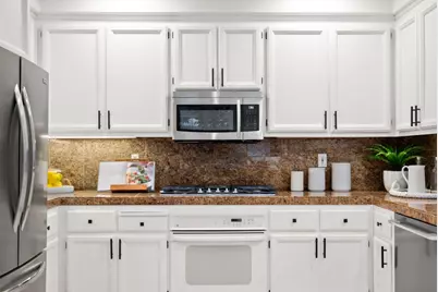 34298 Torrey Pine Ln, Union City, CA 94587 - Photo 12