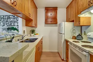 377 Mandarin Dr 204, Daly City, CA 94015 - Photo 10