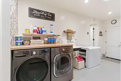 10500 Travis Ct, Gilroy, CA 95020 - Photo 16