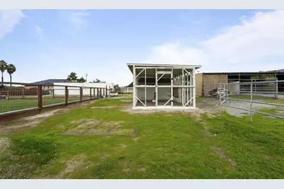 10500 Travis Ct, Gilroy, CA 95020 - Photo 46