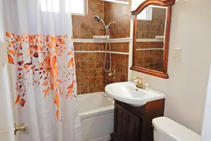 2060 Pulgas Ave, East Palo Alto, CA 94303 - Photo 18