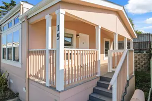 347 Carmel Ave 15, Marina, CA 93933 - Photo 2