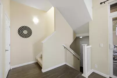 201 San Antonio Pl, San Jose, CA 95116 - Photo 10