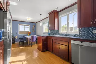 80 Hilltop Dr, San Carlos, CA 94070 - Photo 22