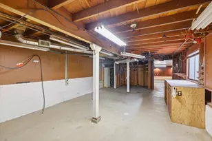 13910 Ravenwood Dr, Saratoga, CA 95070 - Photo 54