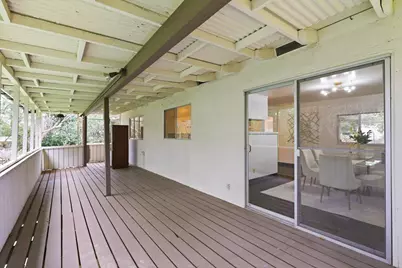 13910 Ravenwood Dr, Saratoga, CA 95070 - Photo 34