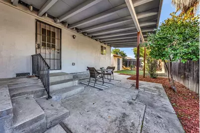 1539 E San Fernando St, San Jose, CA 95116 - Photo 52