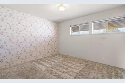 1725 Townsend Ave, Santa Clara, CA 95051 - Photo 18