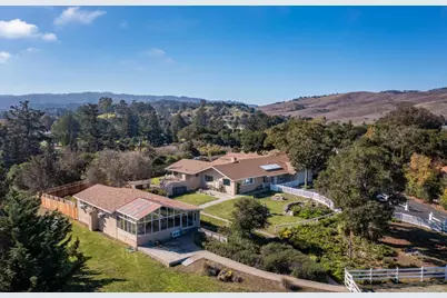714 Monterey Salinas Hwy, Salinas, CA 93908 - Photo 2