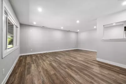 212 E Longview Ave, Stockton, CA 95207 - Photo 16