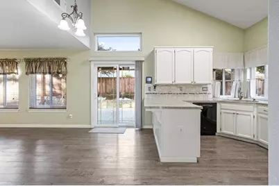 2260 Pinnacle Ct, Hollister, CA 95023 - Photo 12