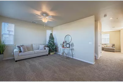 670 Bikle Dr, King City, CA 93930 - Photo 8