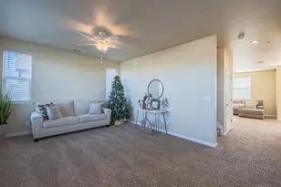 670 Bikle Dr, King City, CA 93930 - Photo 8