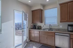 670 Bikle Dr, King City, CA 93930 - Photo 16