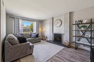 140 Palm Beach Ave, El Granada, CA 94018 - Photo 2