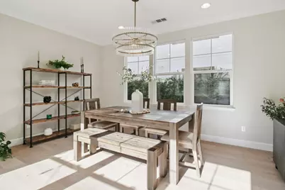 7670 Mackenzie Way, Gilroy, CA 95020 - Photo 12